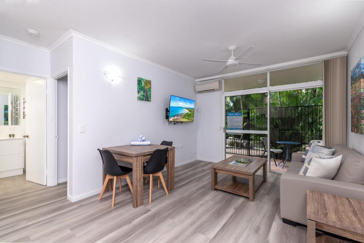Seascape Holidays - Coral Apartments Порт Дъглас Екстериор снимка