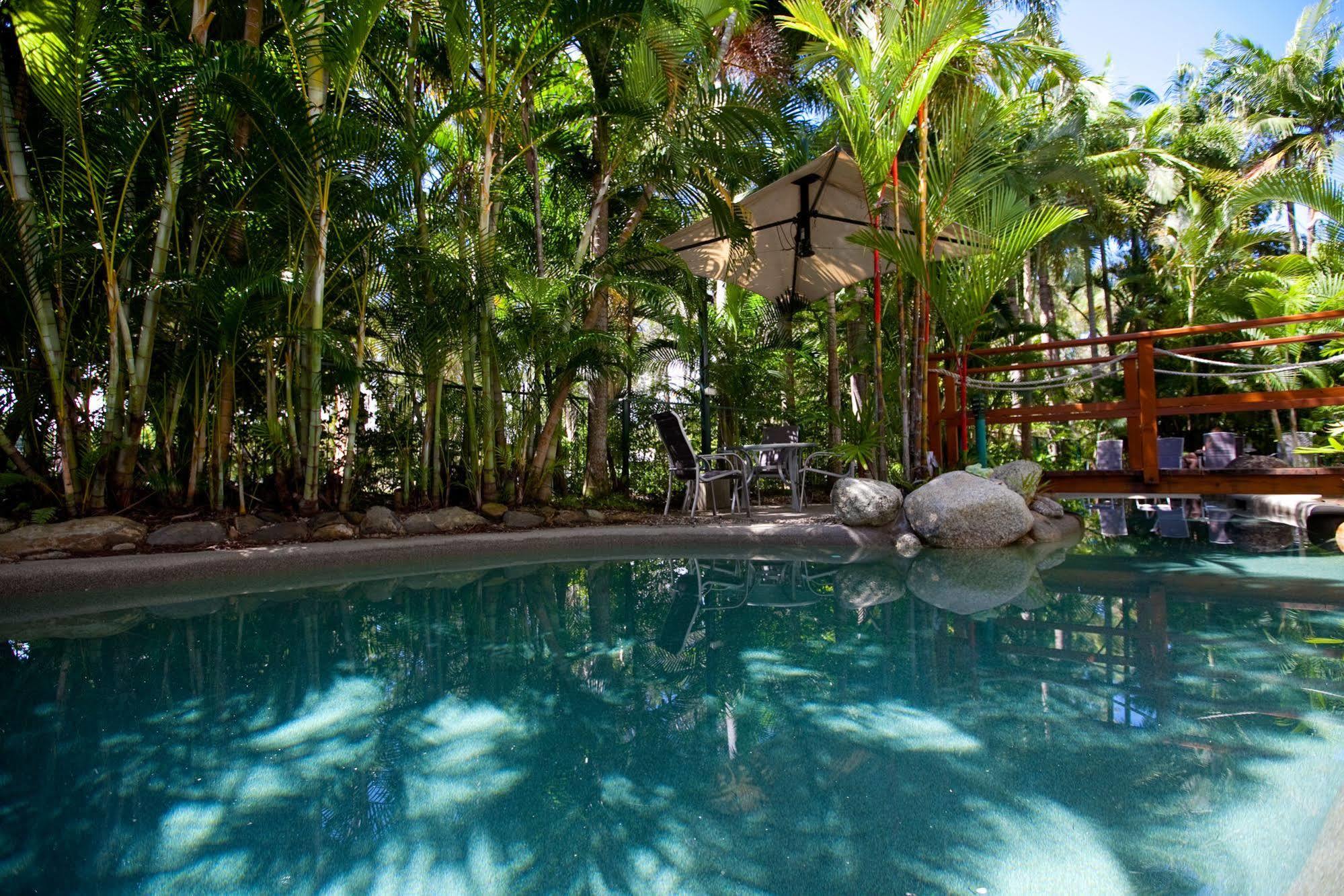 Seascape Holidays - Coral Apartments Порт Дъглас Екстериор снимка